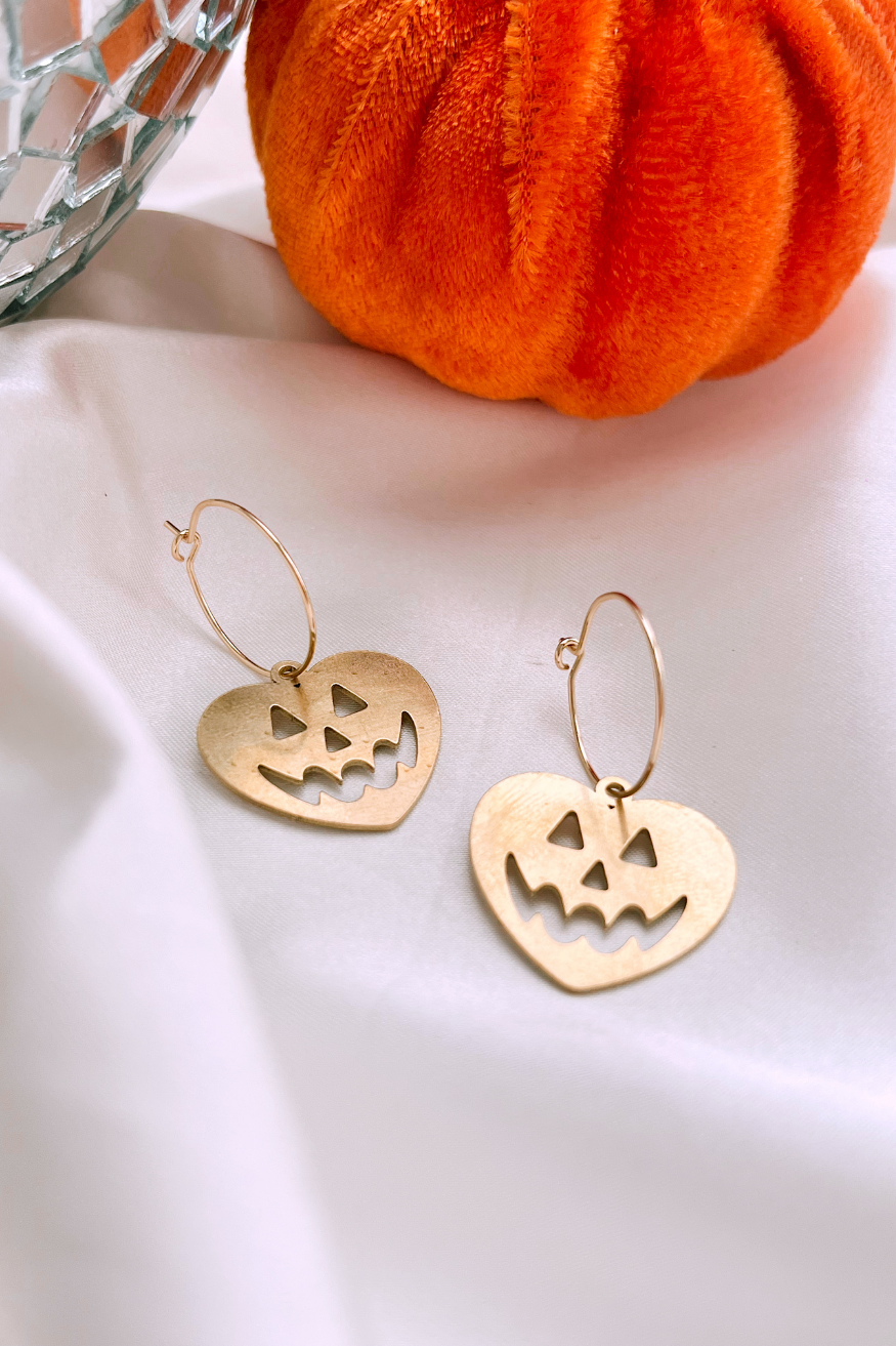 I Heart Halloween Hoops