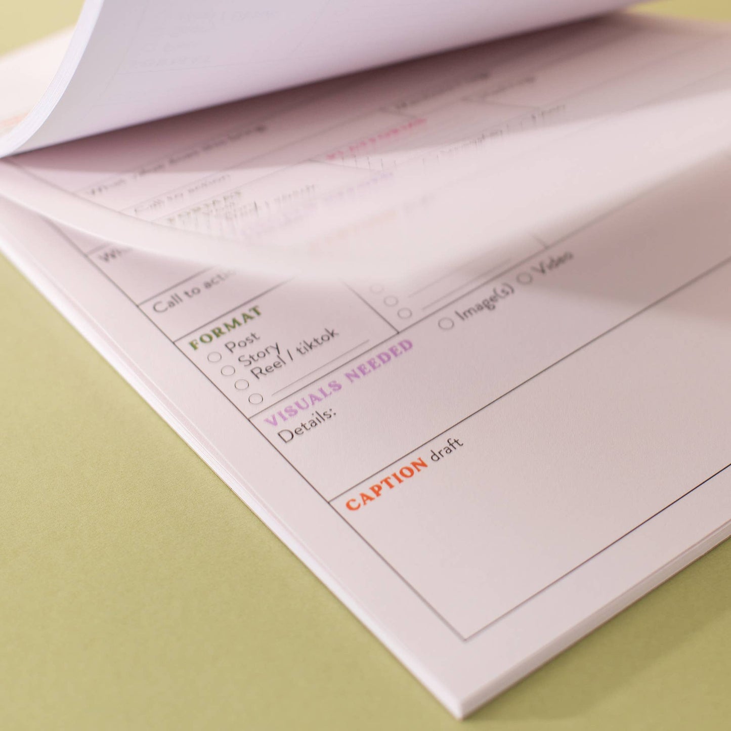 Social Media Content Planning Pad - Colourful