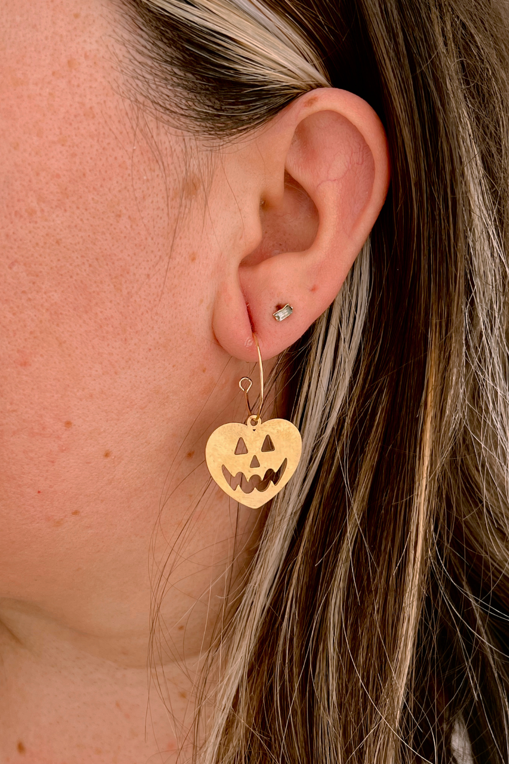 I Heart Halloween Hoops