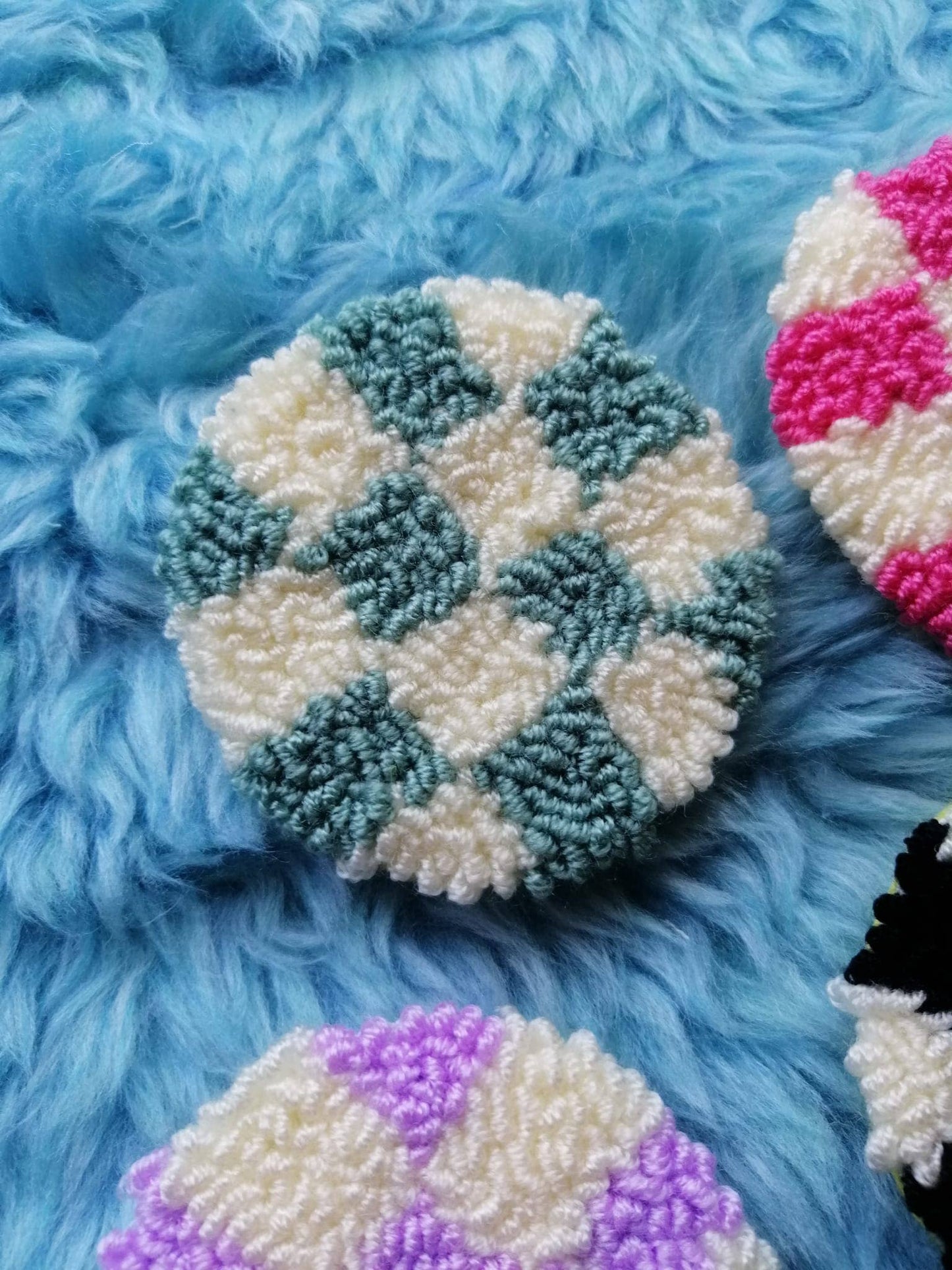 Checkered Punch Needle Car Coaster