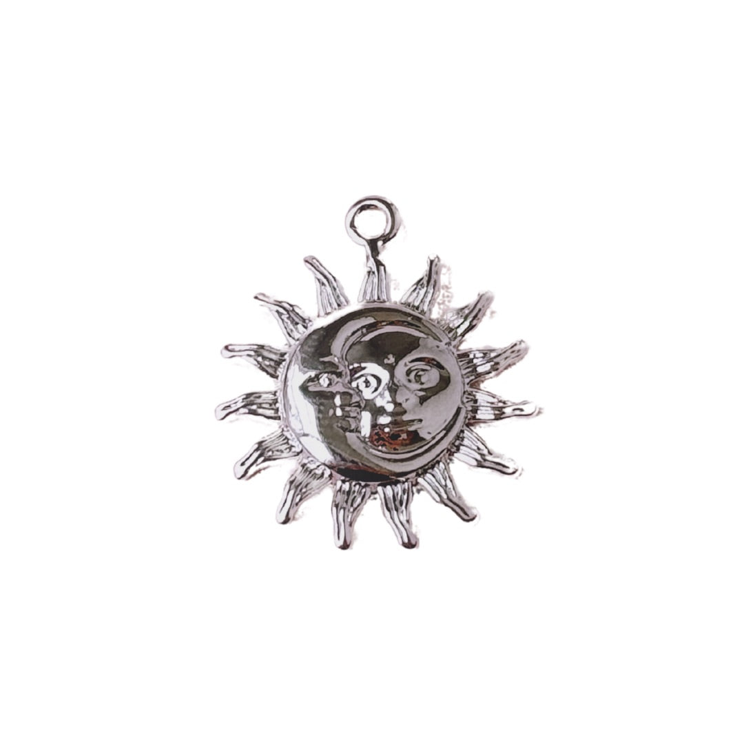 Sol y Luna Silver Charm