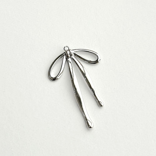 Vintage Bow Charm (Gold + Silver)