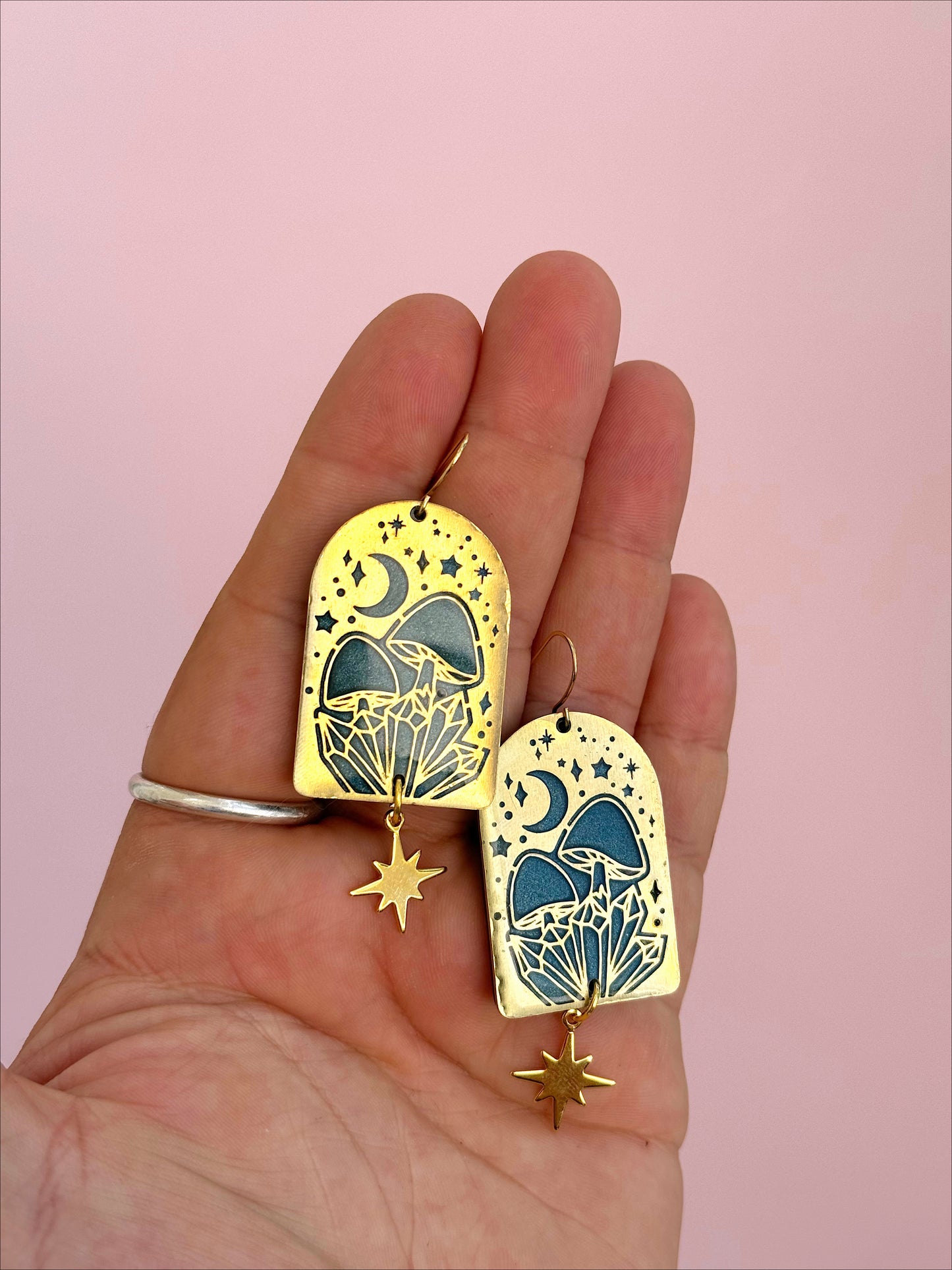 Forbidden Forest Dangles