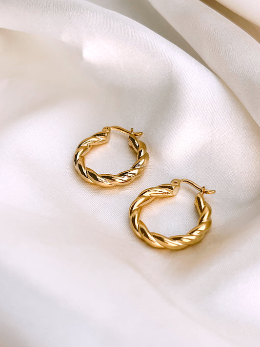 Twist Hoops