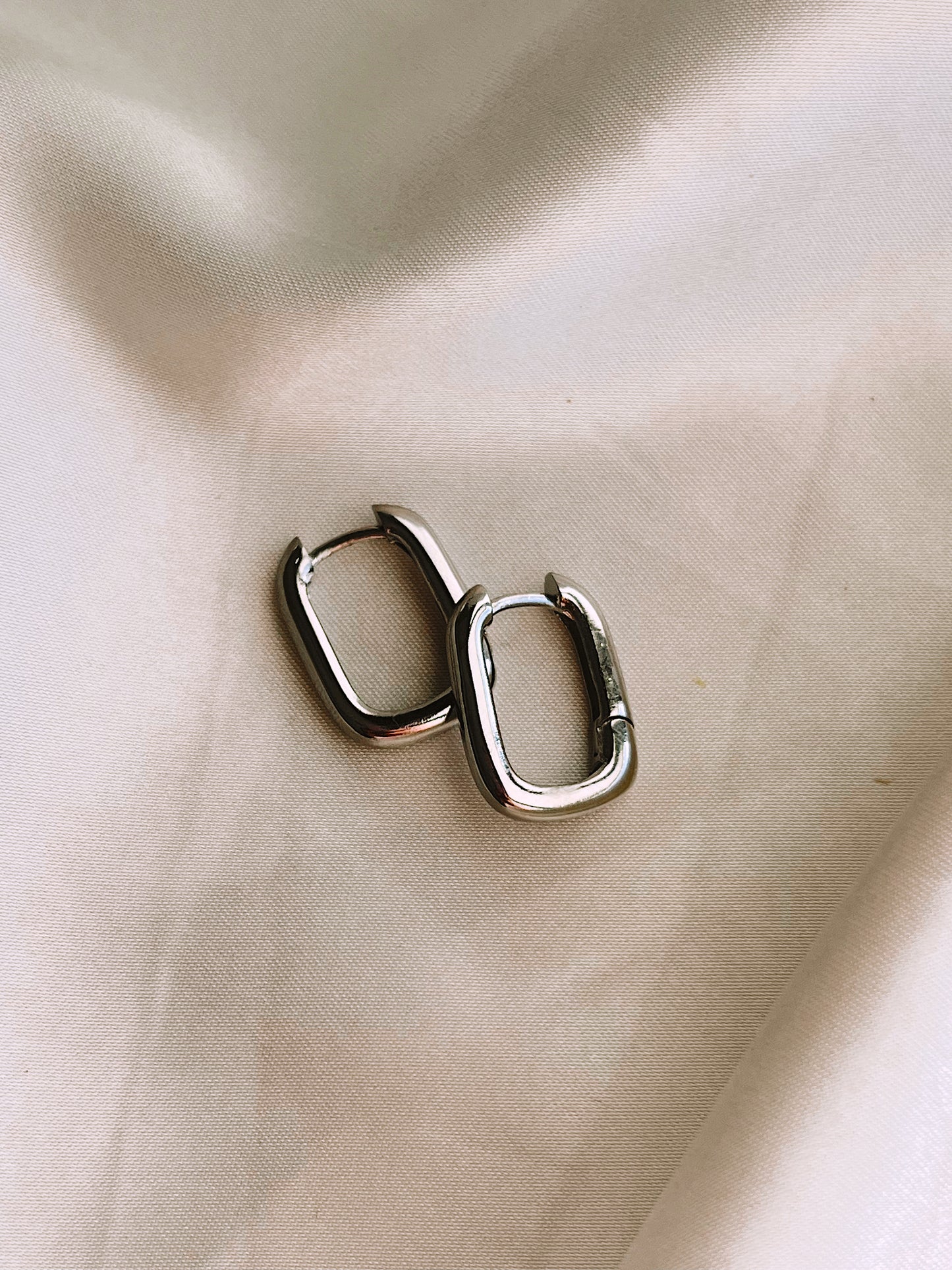 Squoval Hoops