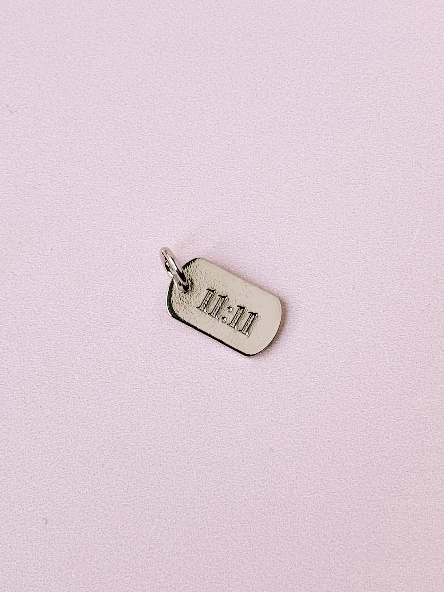 11:11 Tag Silver Charm