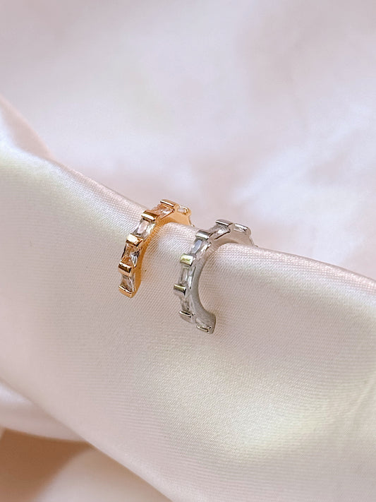 Divinity Ear Cuff (Gold + Silver)