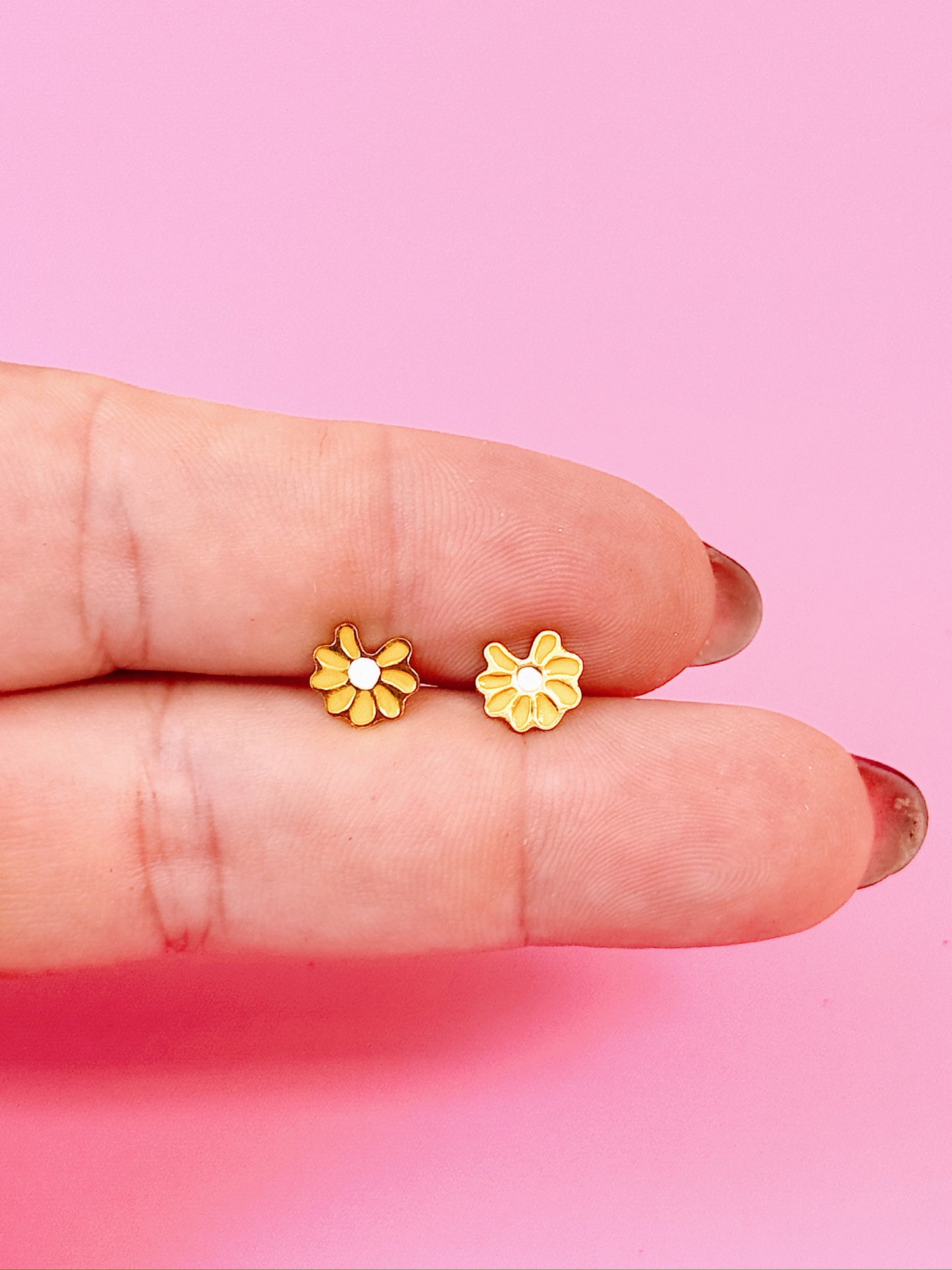 Forget Me Not Flat-back Screw-back Studs