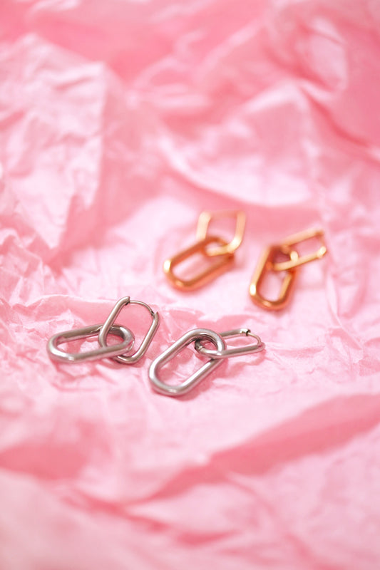 Double Linked Dangles