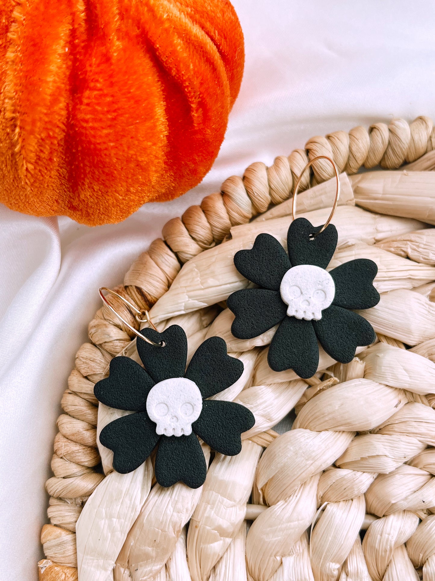 Dahlia Hoops
