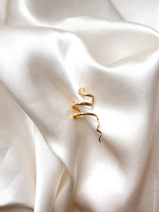 Reptilian Climber Cuff