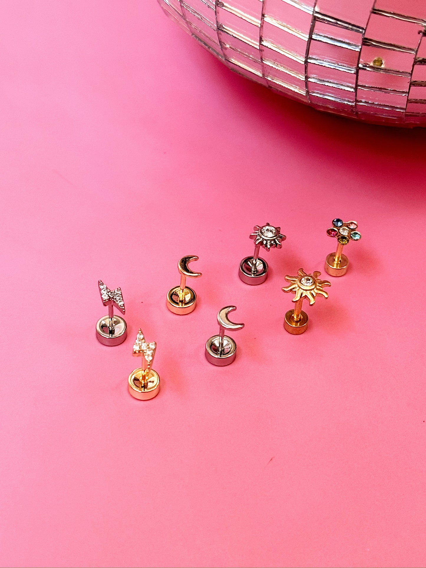 Crescent Moon Flatback Screwback Stud (Single)