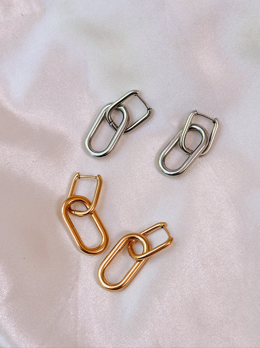 Double Linked Dangles