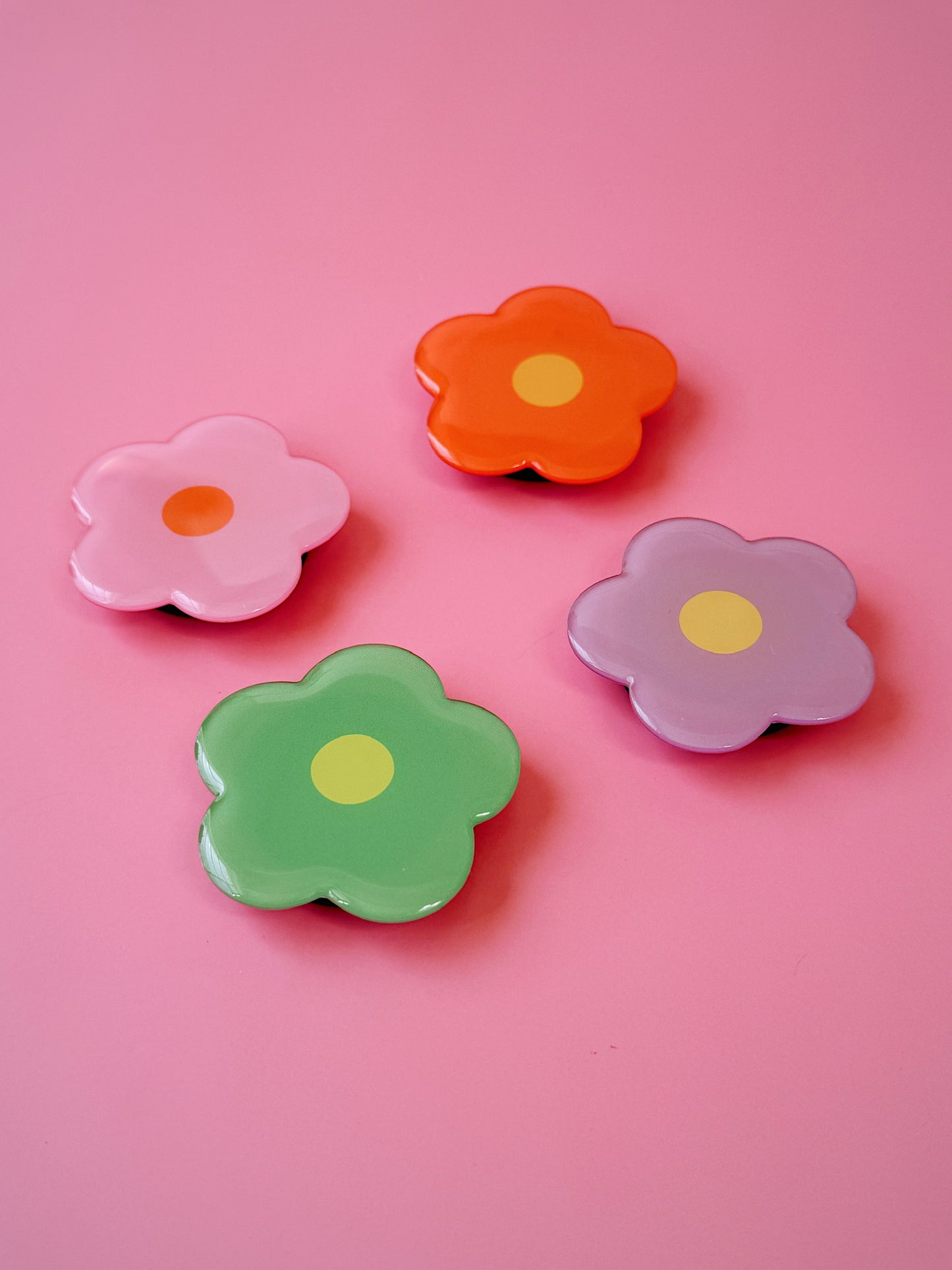 Flower Power Collapsible Phone / Kindle Grip