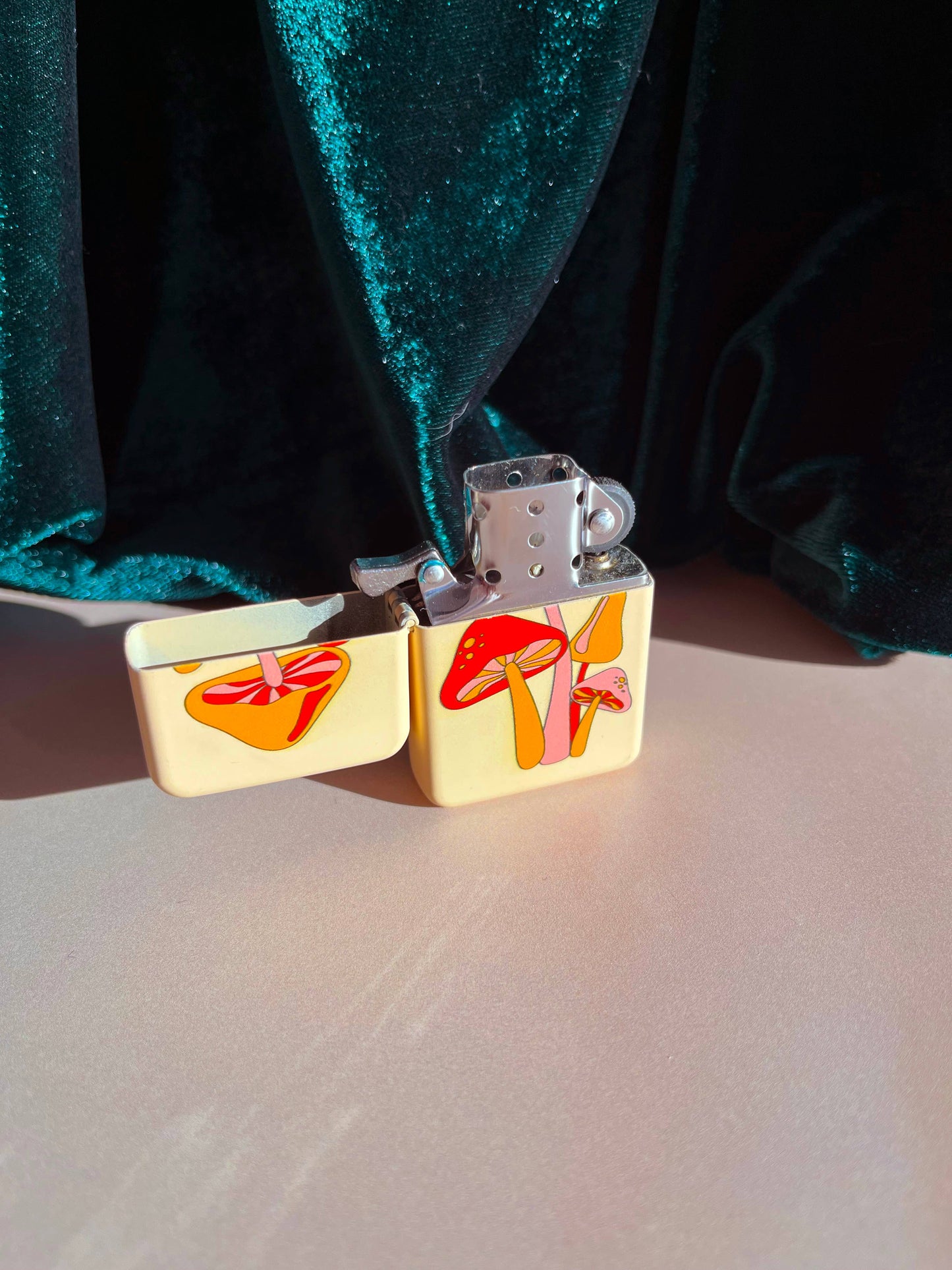 Magic Mushroom Refillable Lighter
