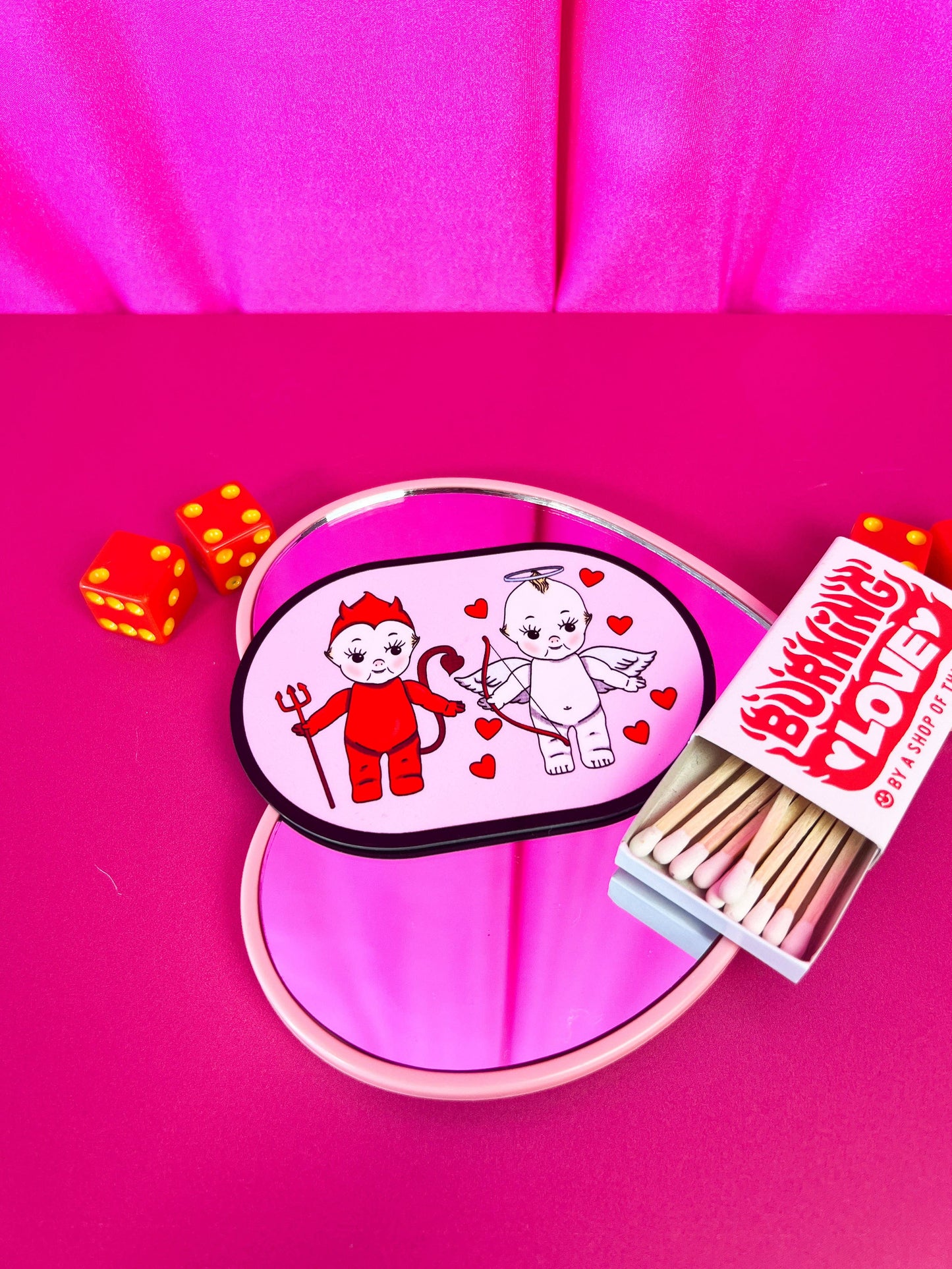 Flash Art Magnet Set