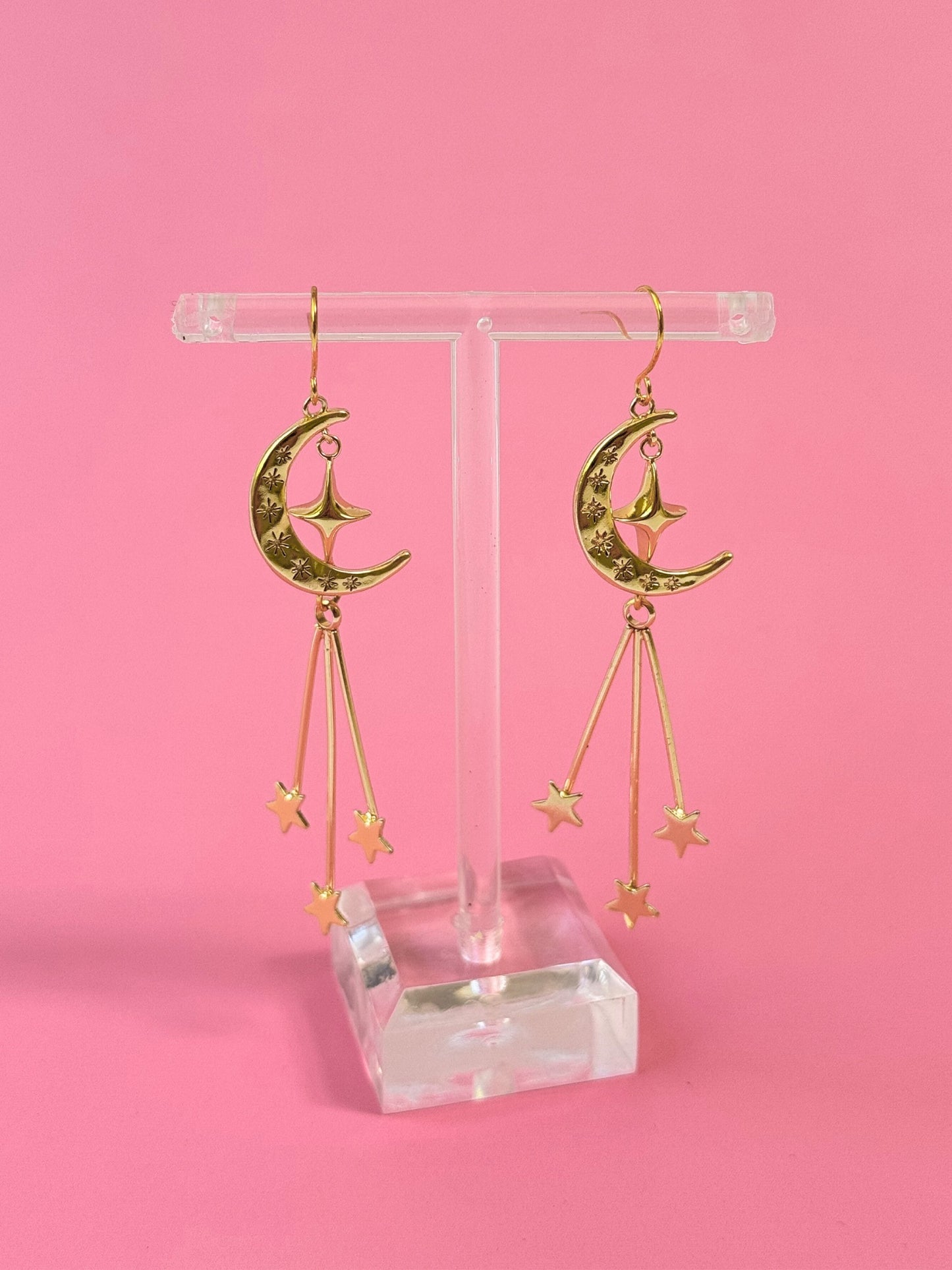 Cosmic Cascade Dangles