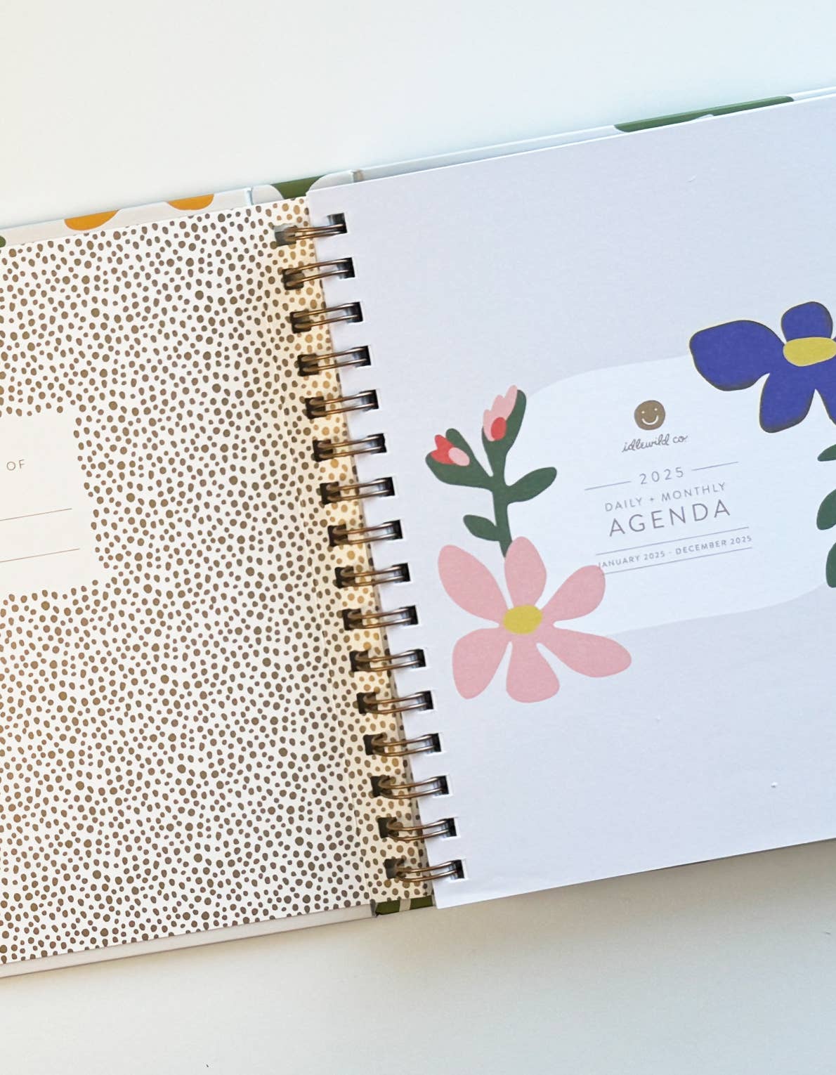 2025 Primary Daisies Planner