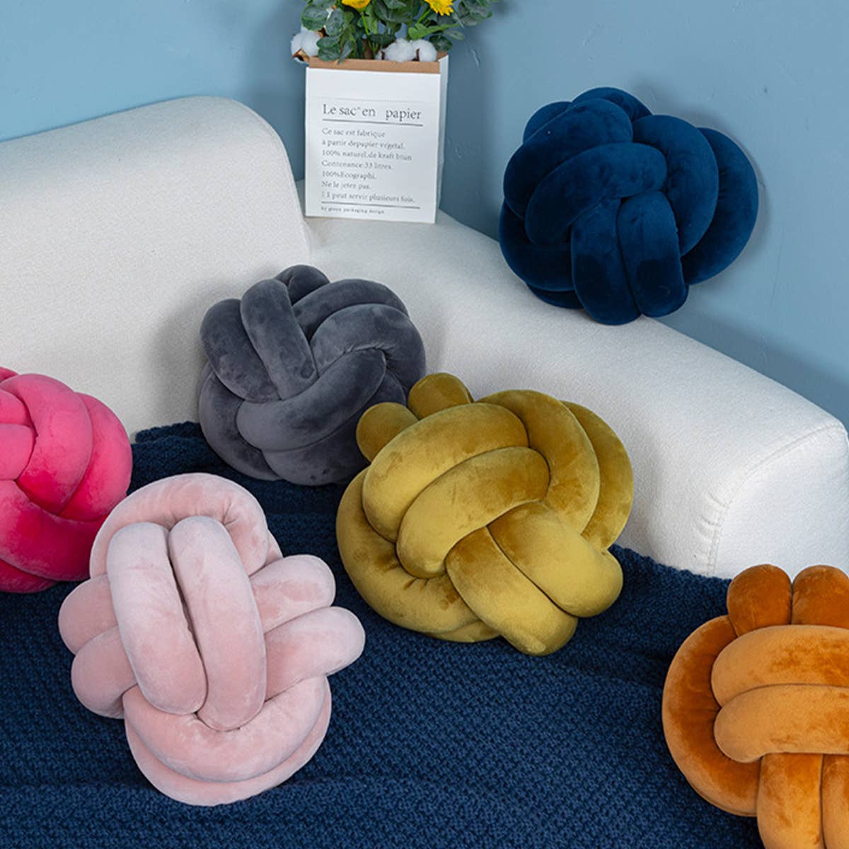 Blankets & Pillows