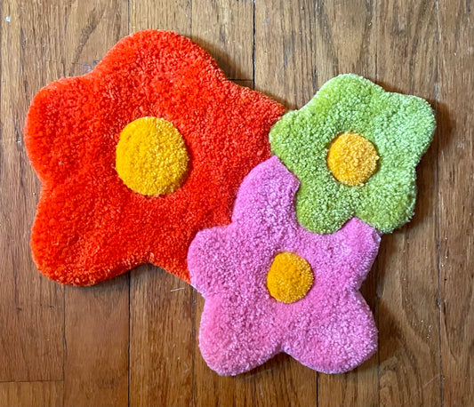 Daisy Tufted Wall Hanging