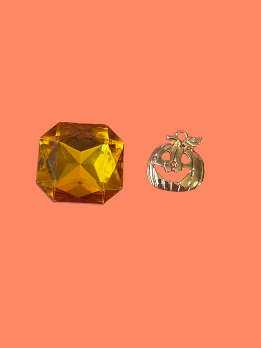 Jack-o-Lantern Gold Charm