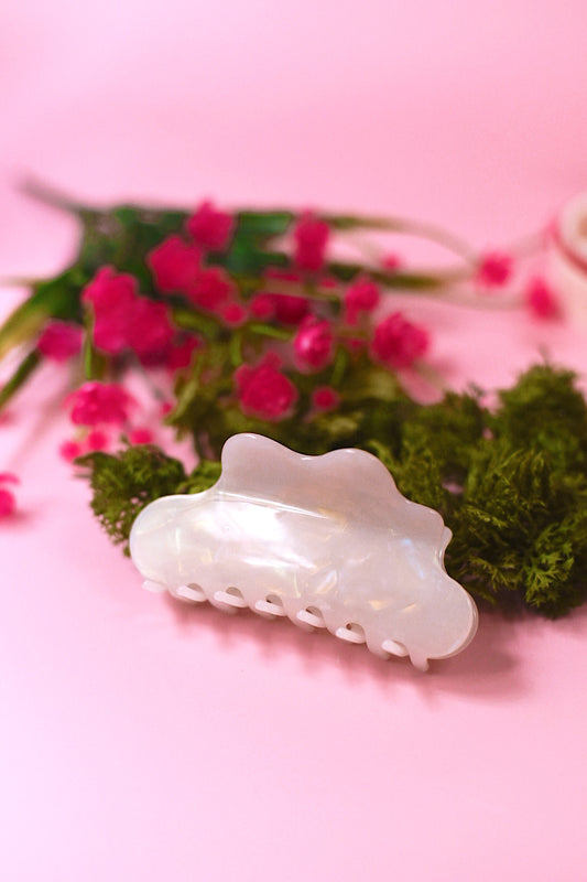 Cloud Nine Hair Claw Clip (2 Colors)