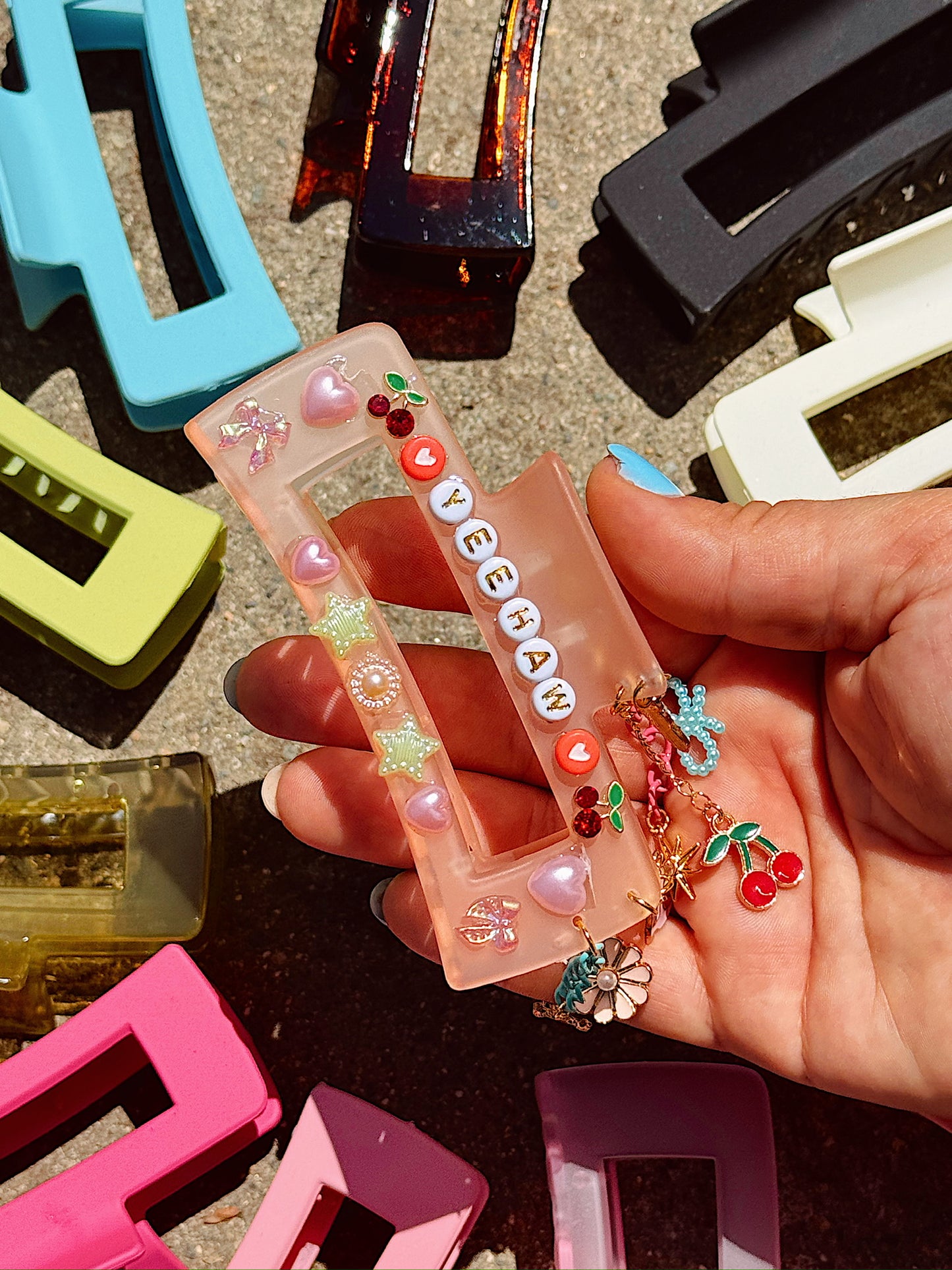 July Craft Club: Charmed Hair Claws - 7/18