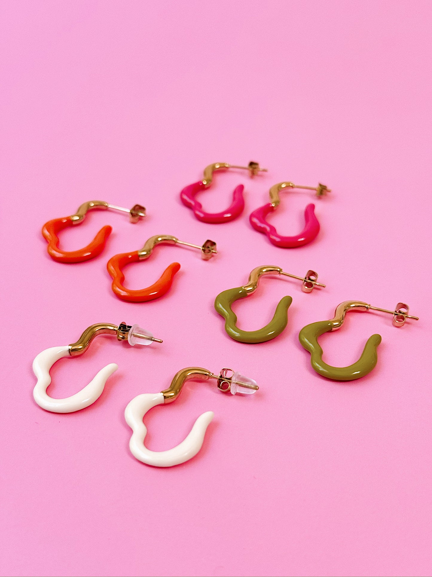 Flora Dangles