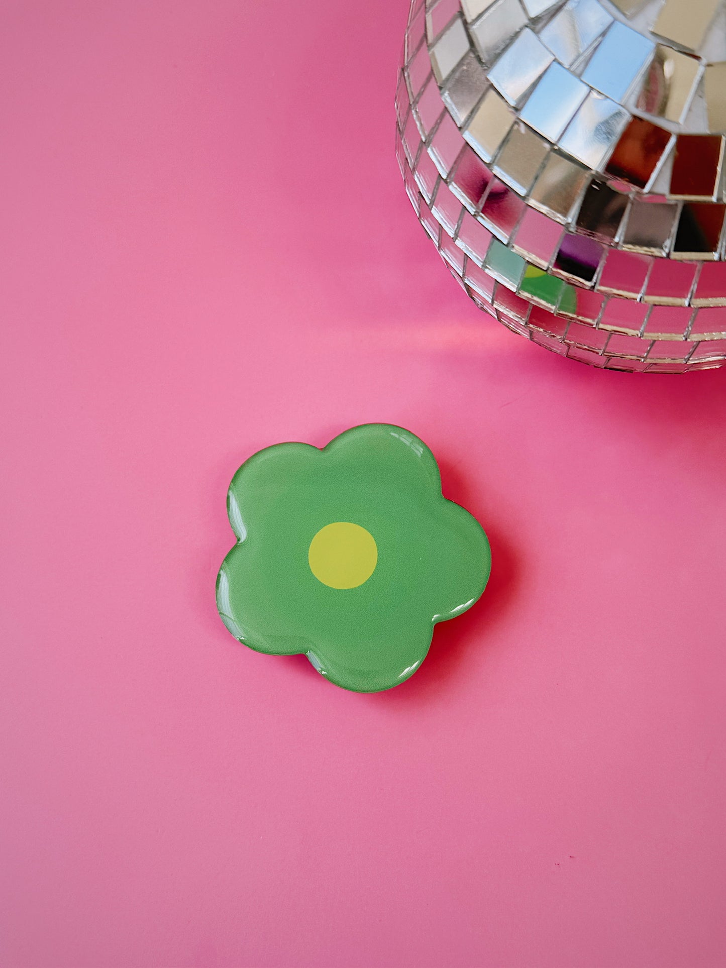 Flower Power Collapsible Phone / Kindle Grip