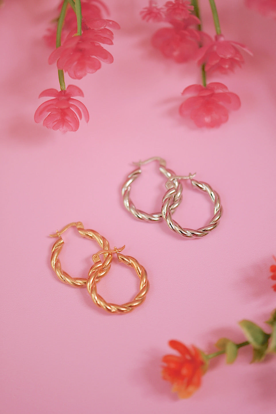 Twist Hoops