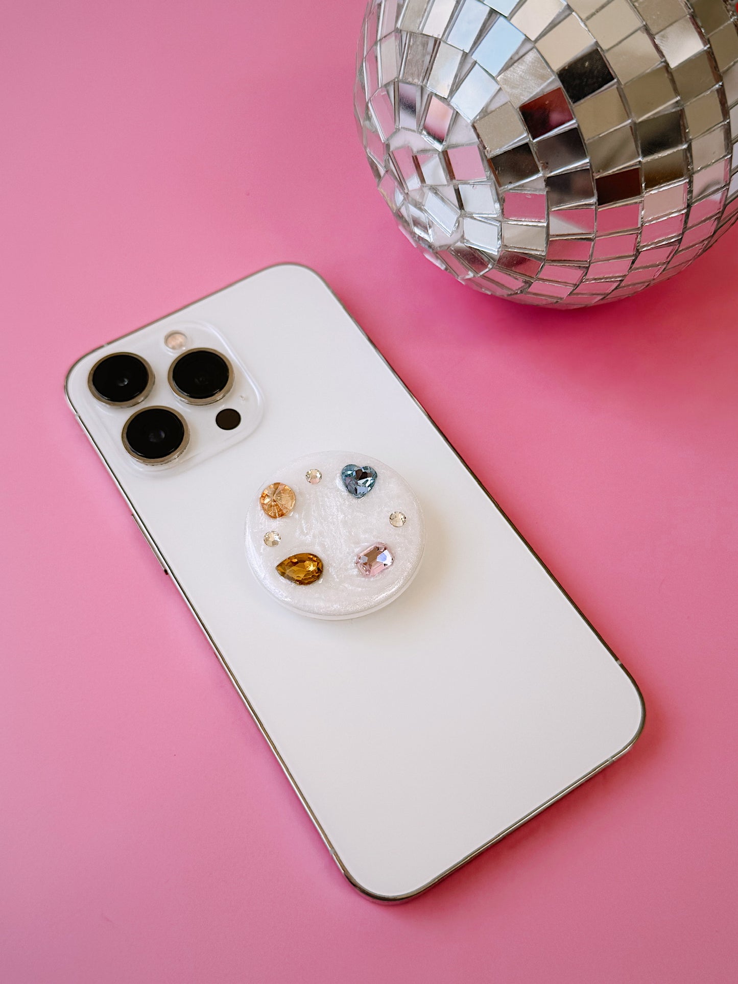 Jeweled Collapsible Phone / Kindle Grip
