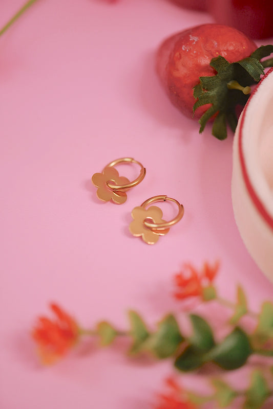 Girly Pop Daisy Hoops (Gold + Silver)