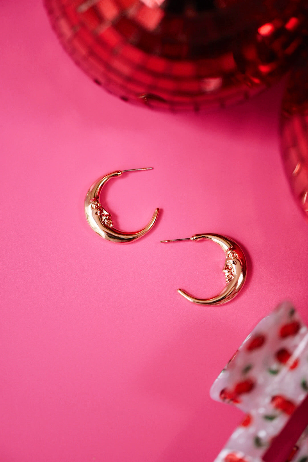 Chunky Happy Moon Hoops