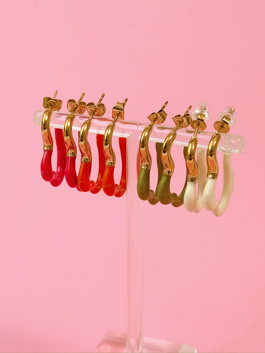 Flora Dangles