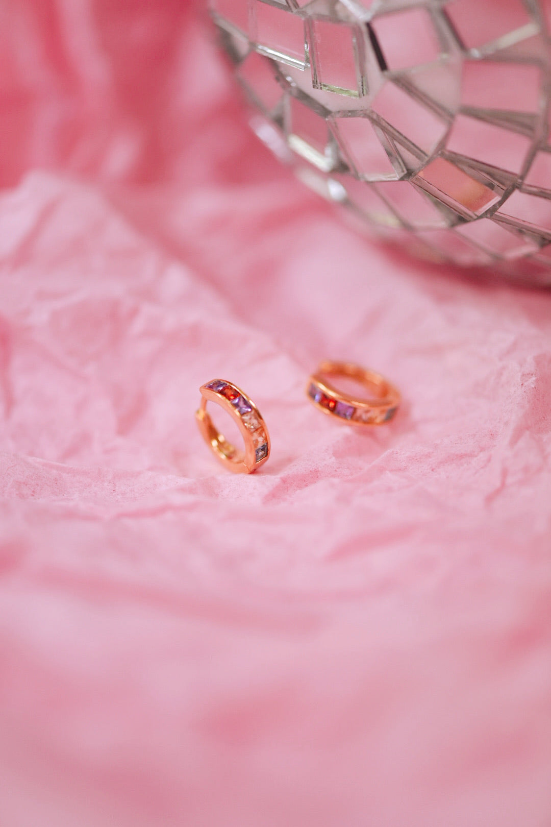 Aura Mini Hoops