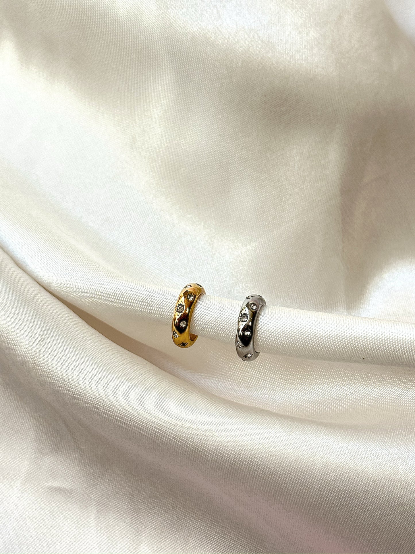 Starry Night Ear Cuff (Gold + Silver)