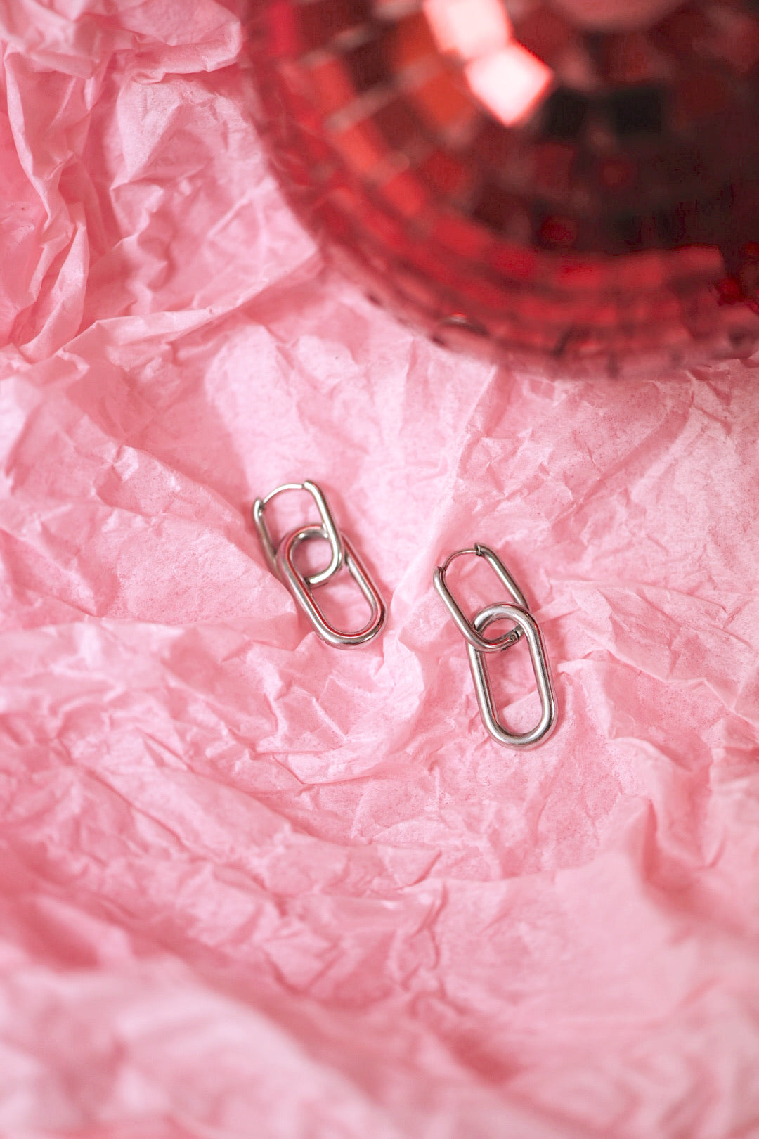 Double Linked Dangles