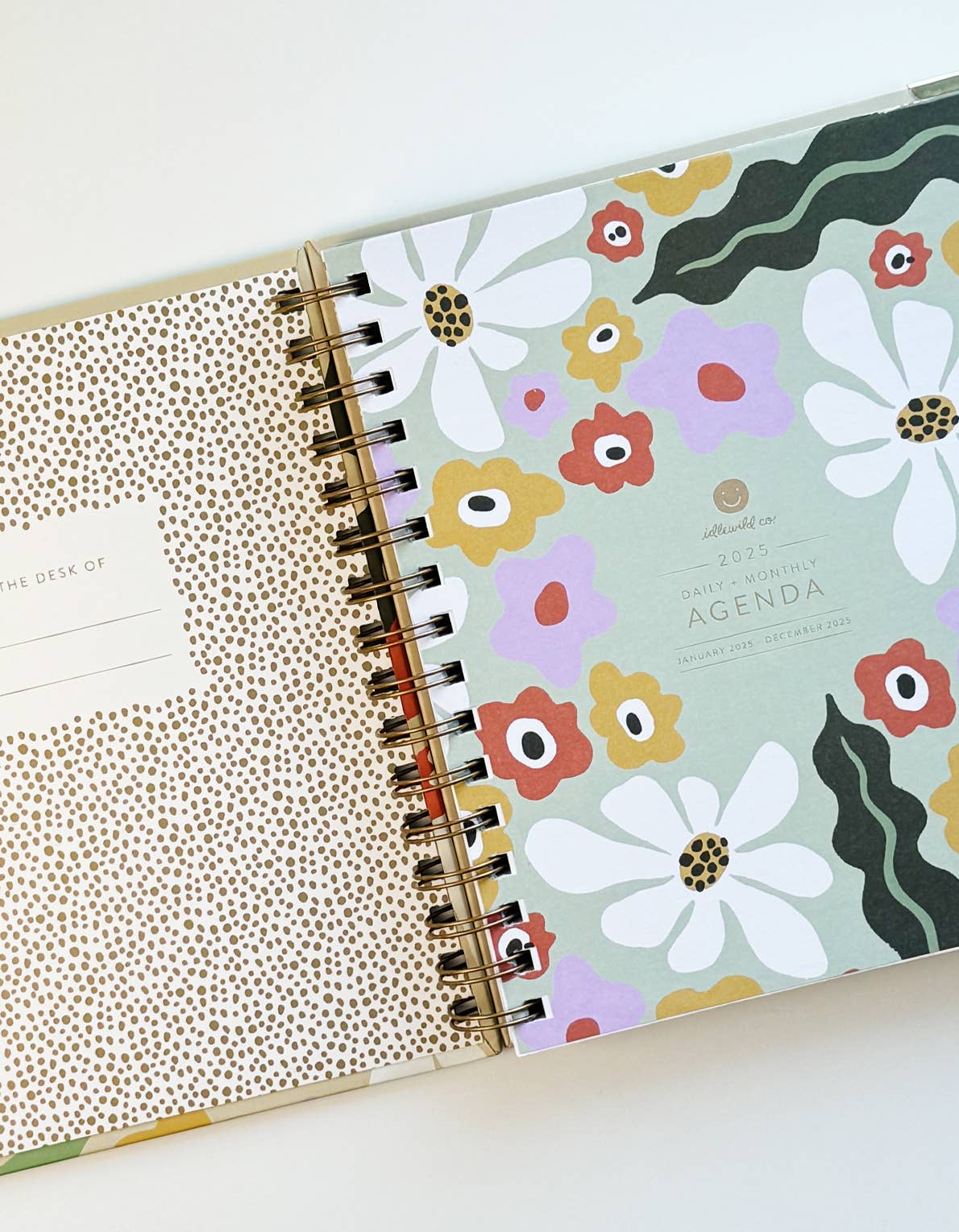 2025 Fleur & Mushrooms Planner